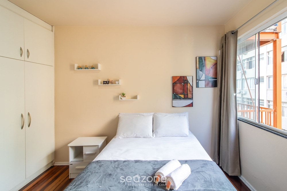 Apartments 50m From the Main Beach in BC - MRD