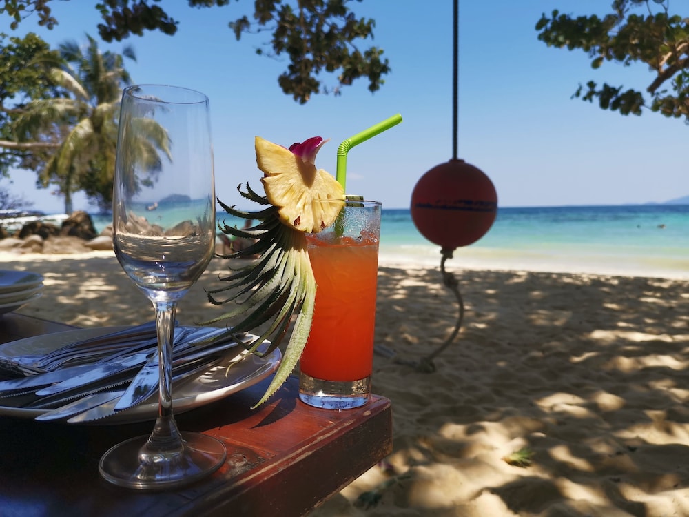 Phi Phi Relax Beach Resort