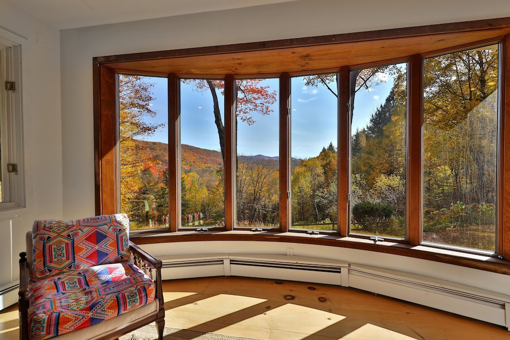 Mountainview Escape 4 Bedroom Home