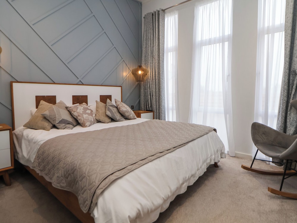 The Lodge @ Racecourse House