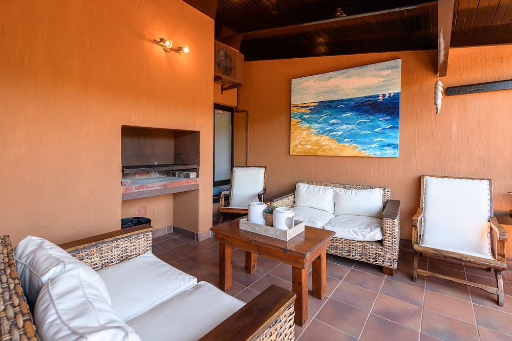 San Lameer Villa Rentals 3110