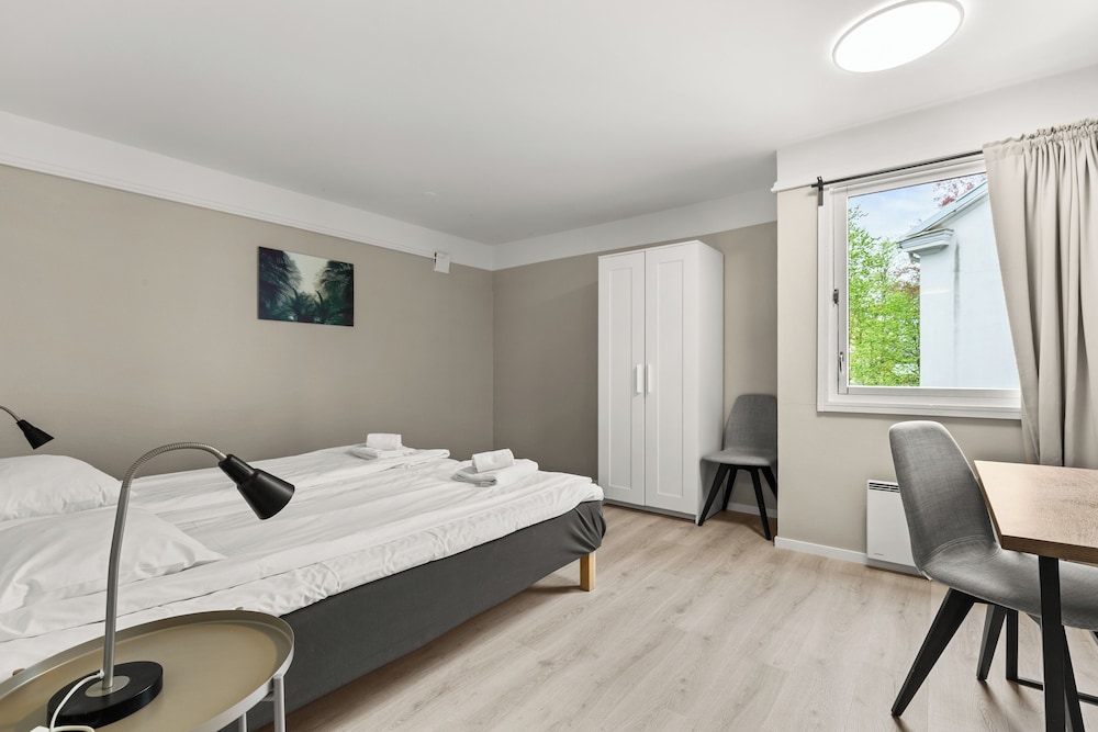 hotel room