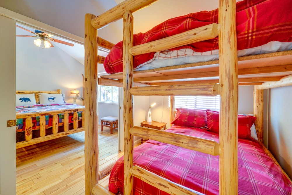 Lake Tahoe Vacations - Incline Village Retreat Near Skiing Beaches - Property Image 31