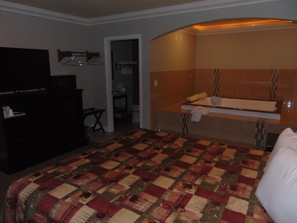 West Coast Inn - Near Gem Theatre, Bild 23