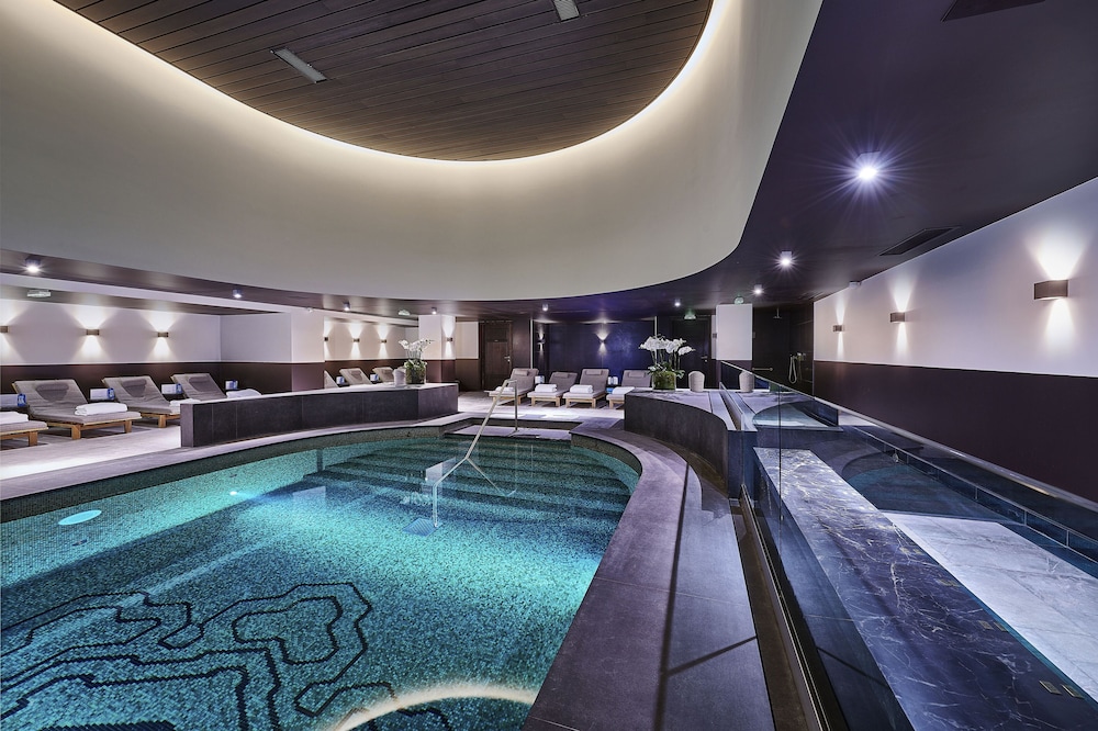 Apogée Courchevel, Oetker Hotels