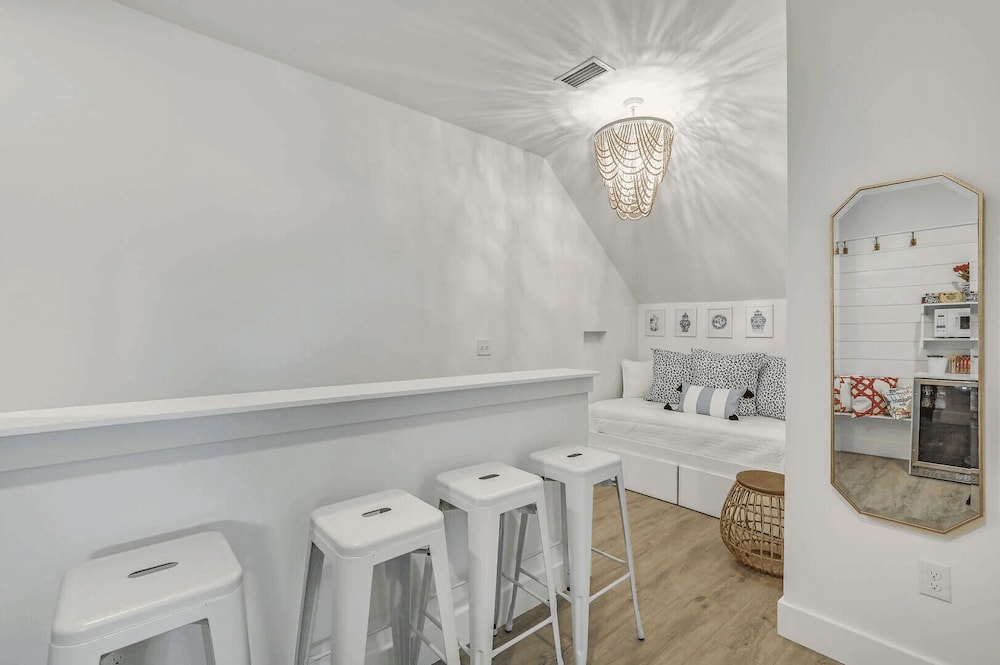 Newly Built, Walk to Dune Allen Beach, Pool 30A Ocean Pearl by Avantstay