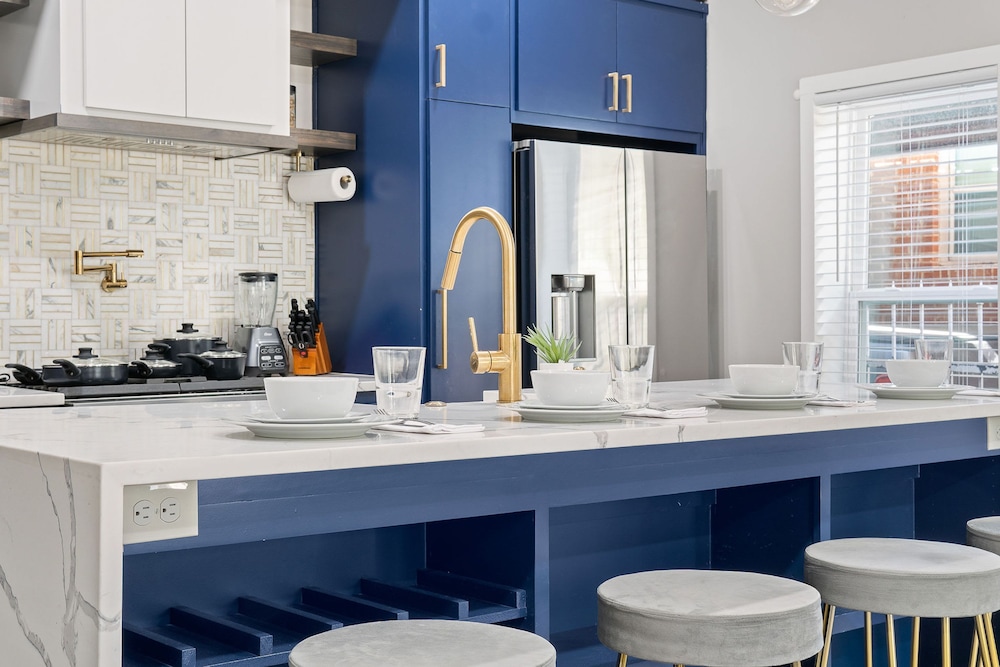 Emerald Indigo House Pet Friendly