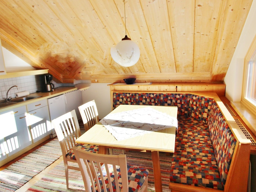 Lovely Apartment in Tropolach With Sauna