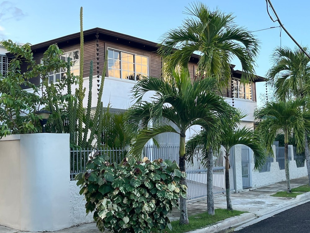 Hotel El Montserrat - Hotel Boutique - Image 1