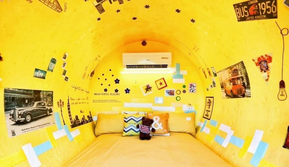 Pipe House Hostel