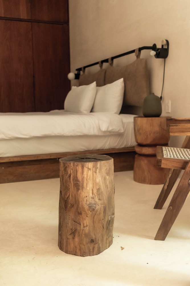 BT Homes - Zama Boho