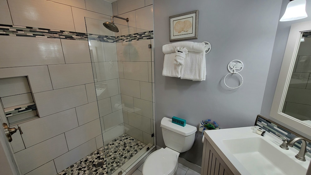 Bay View Villas 3 by Tybee Vacation Rentals