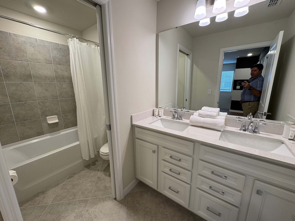 Magical 5BR w Pool Minutes From Disney 16161