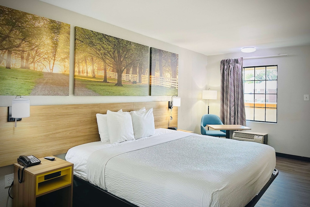Days Inn by Wyndham WestEnd Alexandria,VA Washington DC Area - Property Image 21
