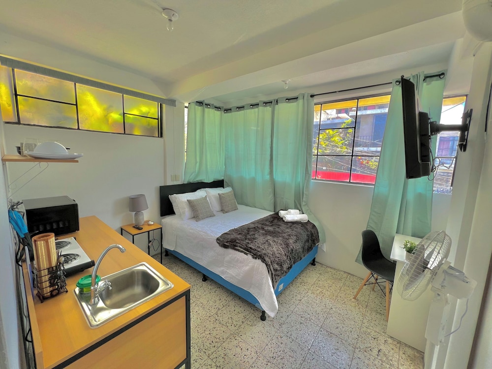 Hostal Urban