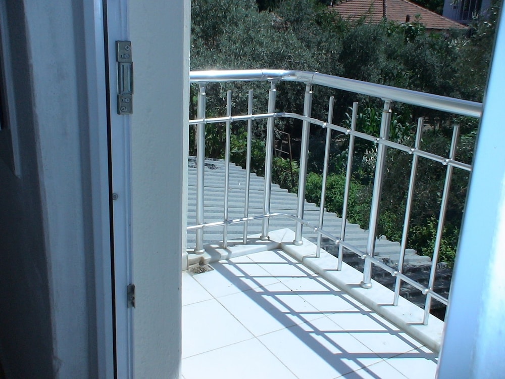 Onur Pension
