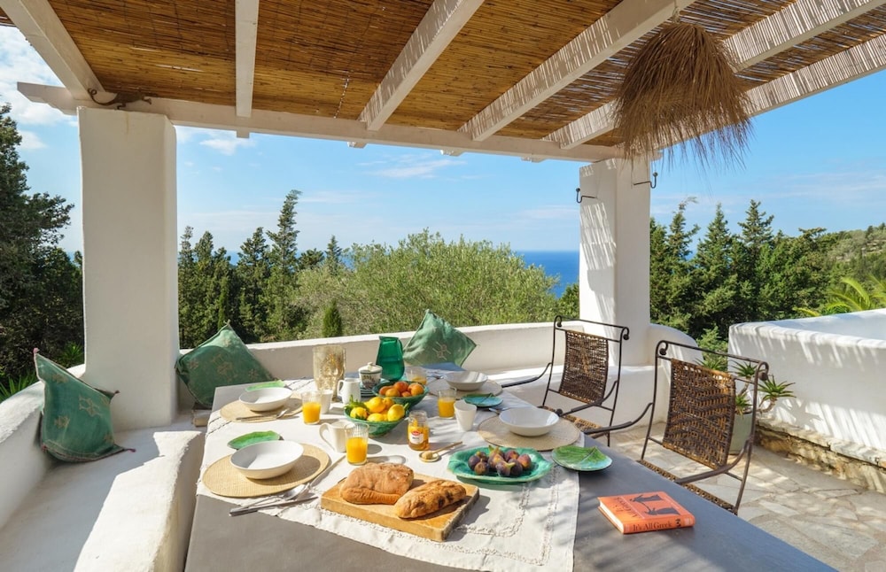 Villa Pelagia in Paxi view 3