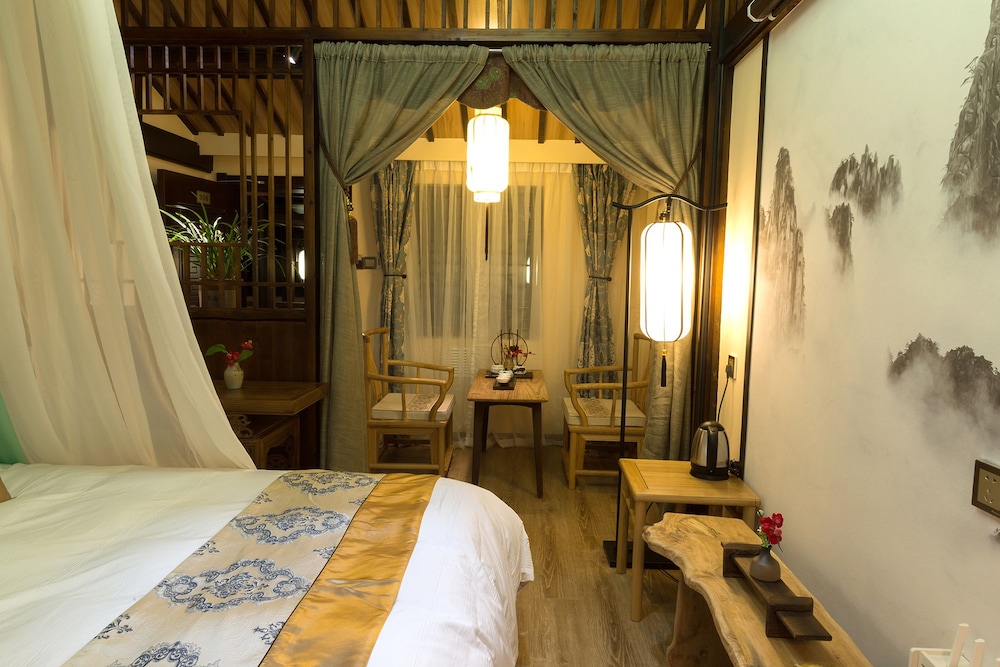 FTYS Hostel