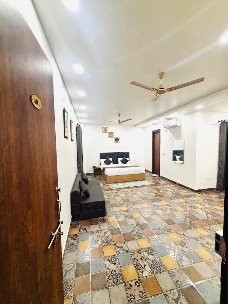 Nirvana inn