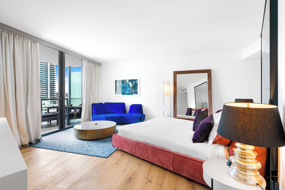 Luxury Vacation Rentals in South Beach by LRMB