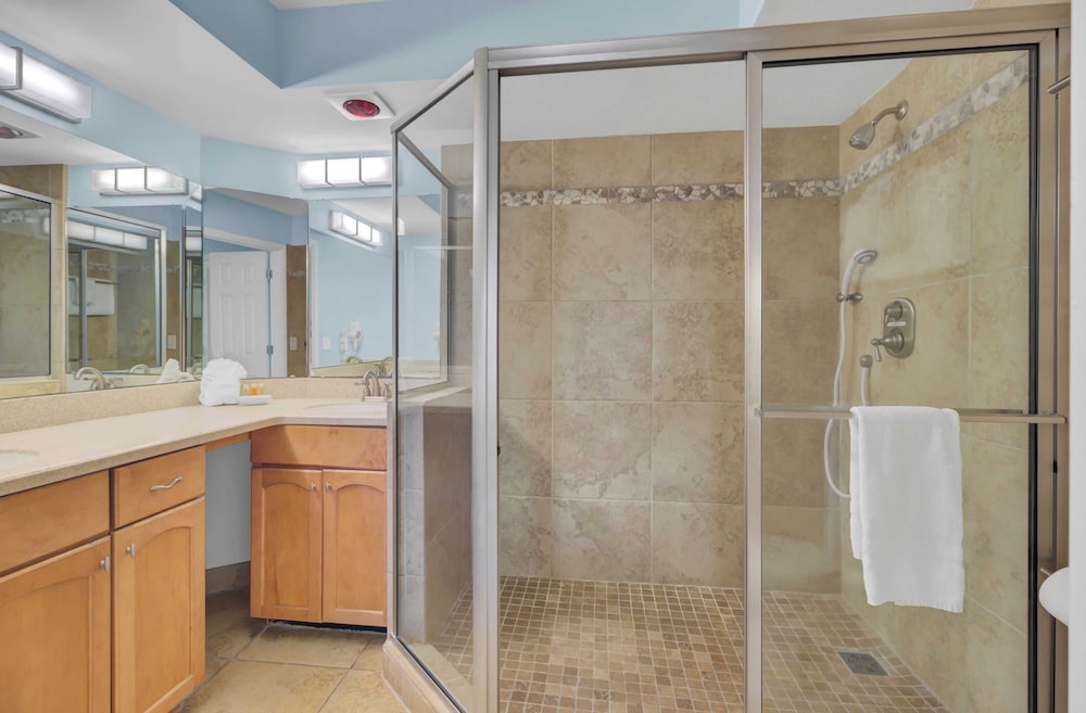 Beachfront, Pool Access, Balcony w/ Oceanview 222 D Shipwatch by Avantstay