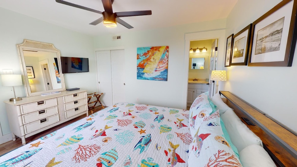 Lighthouse Point 2 by Tybee Vacation Rentals