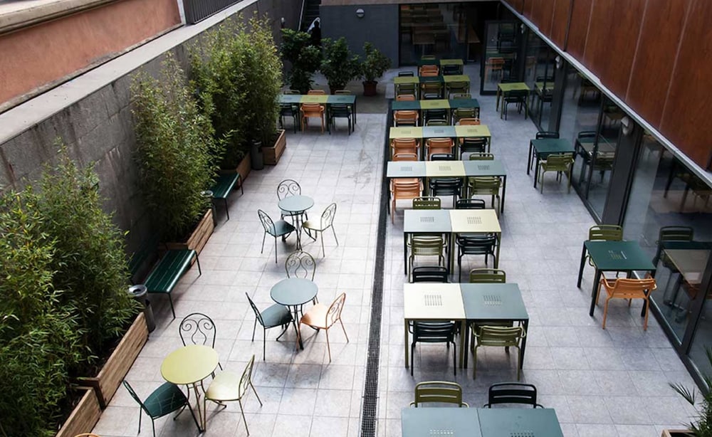 Barcelona Pere Tarrés Hostel - Image 1