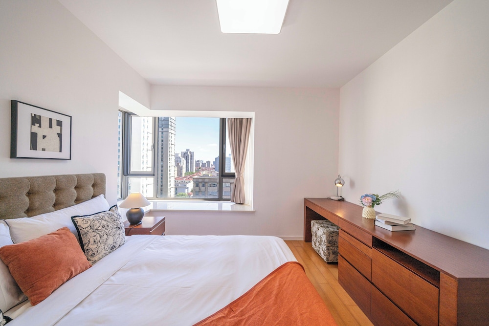 Tyms Elegant 2BR 1BA Apt Yongxin Century