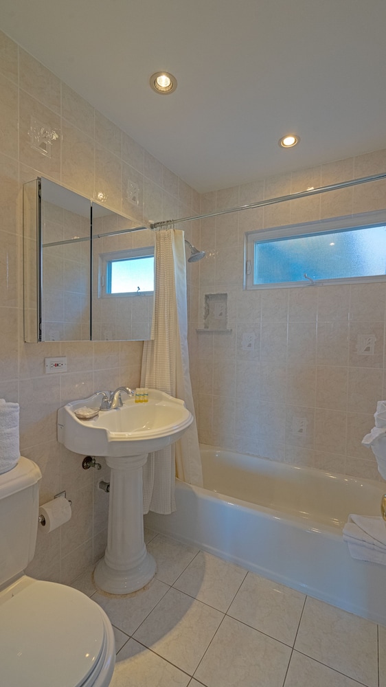 Beach Plum Resort