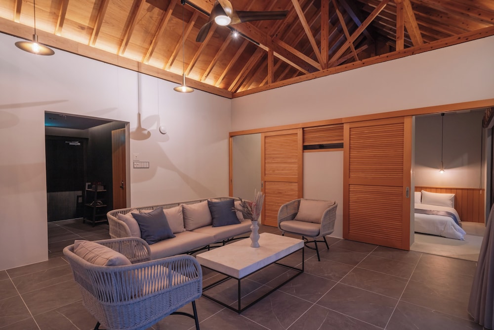 Reflexion Villas GLANZ