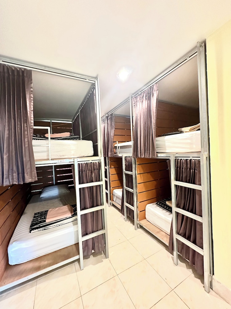 Tnon Samui Hostel