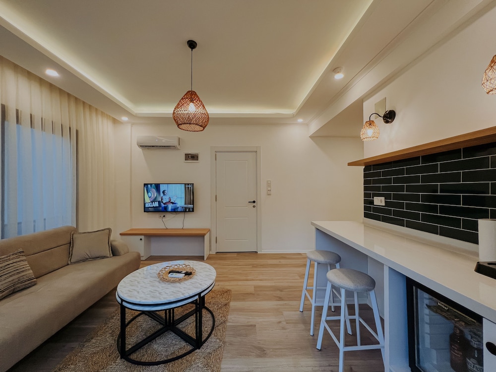 Marla Suite Otel - Image 5