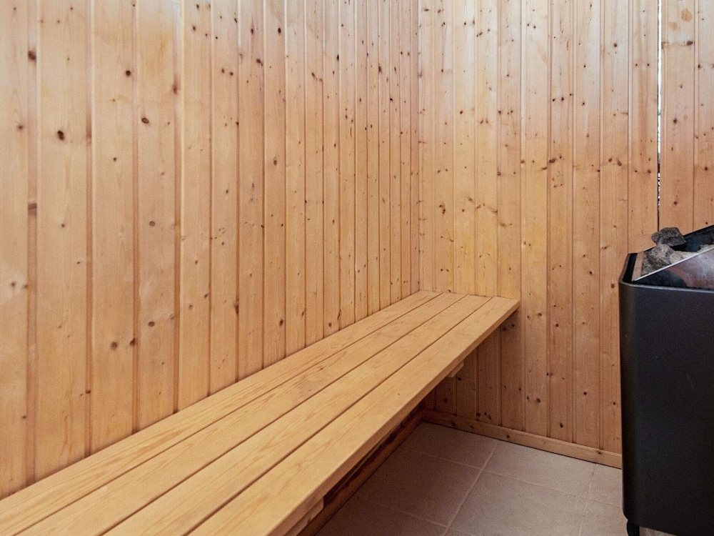 8 Person Holiday Home in Oksbol