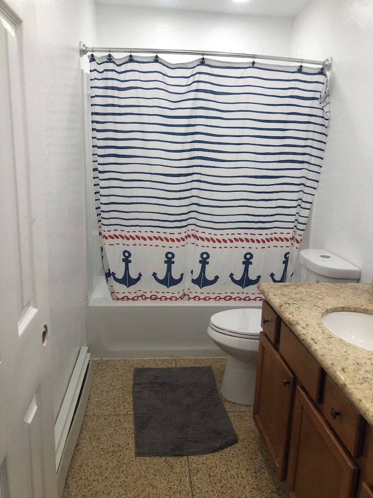 Anchors Way Inn