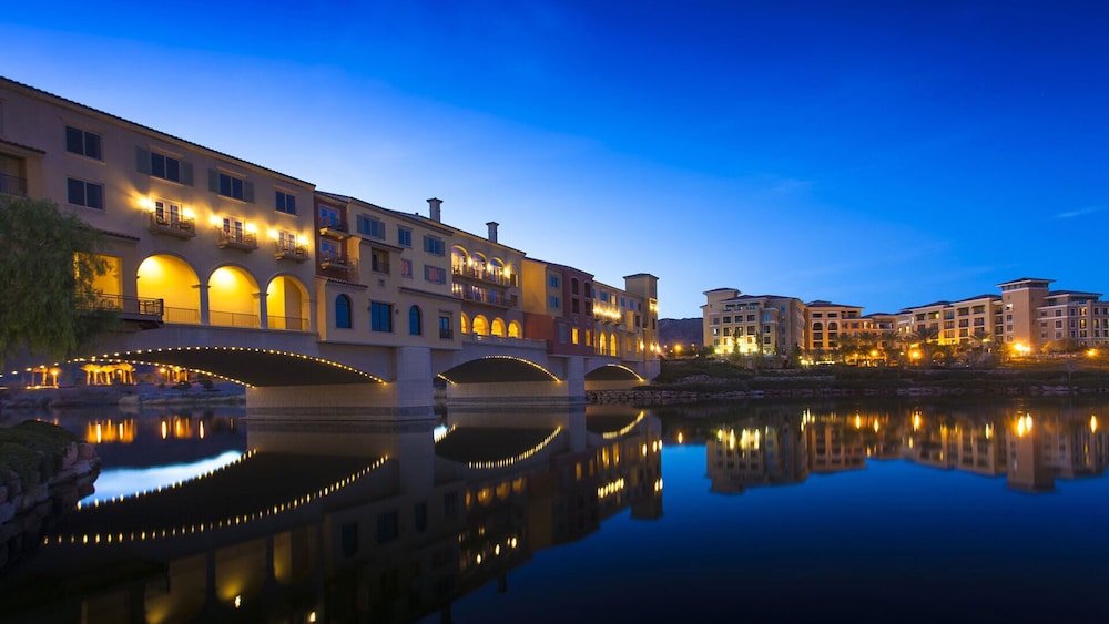Lake Las Vegas Condo w/ Balcony, Resort Amenities!