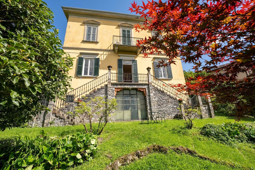 Emilia Gemstone Apartment by Wonderful Italy