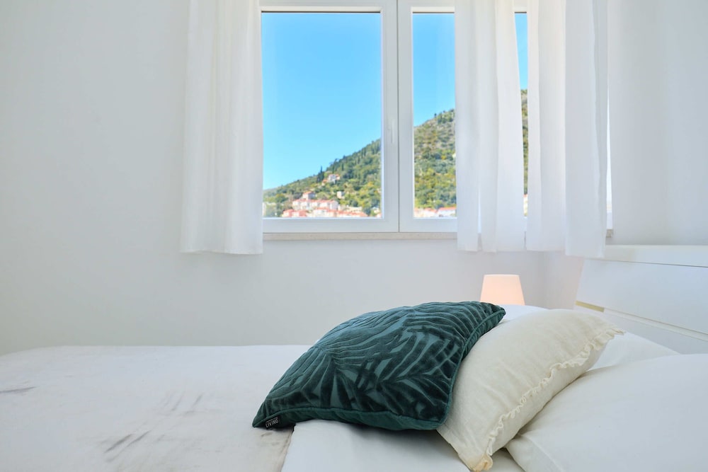 Blue Bay Apartment
