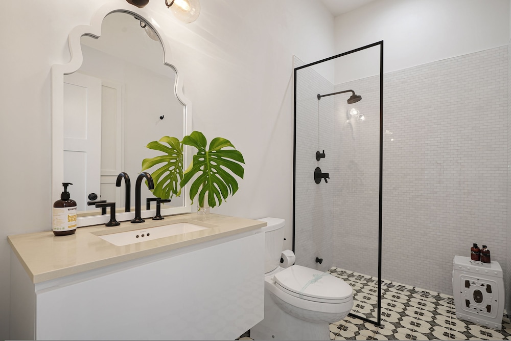 Kamalani Modern in Princeville