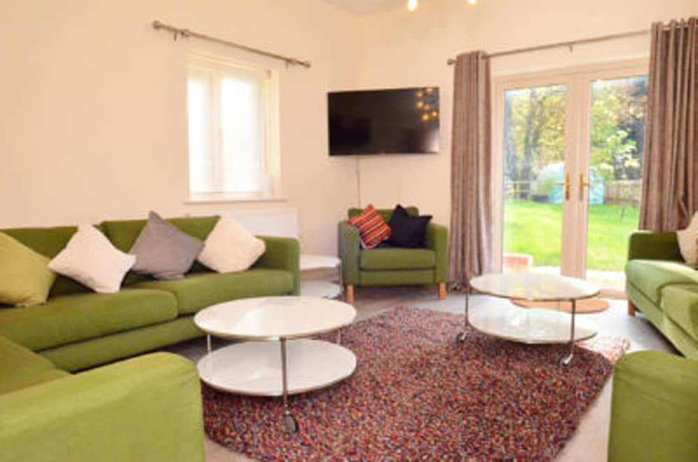 Stroud Vacations - Cotswolds Valleys Accommodation-Stony Hs - Property Image 8