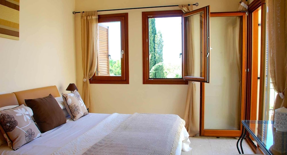Villa HG30 - Destu view 5