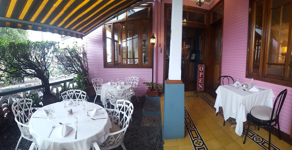 Hotel Fleur De Lys - Property Image 55