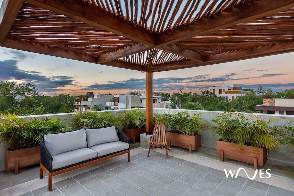 Studio With Great Rooftop Pool