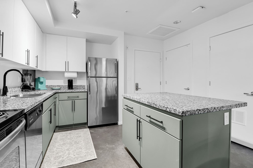 Phoenix Urban Luxury Escape