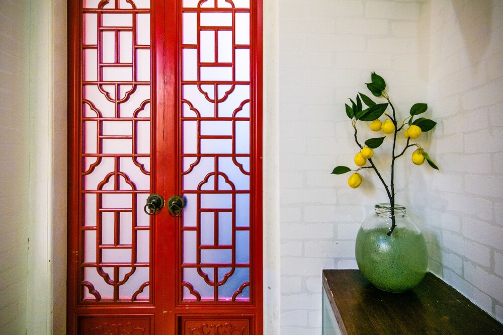 No.5 Chinese Vintage House