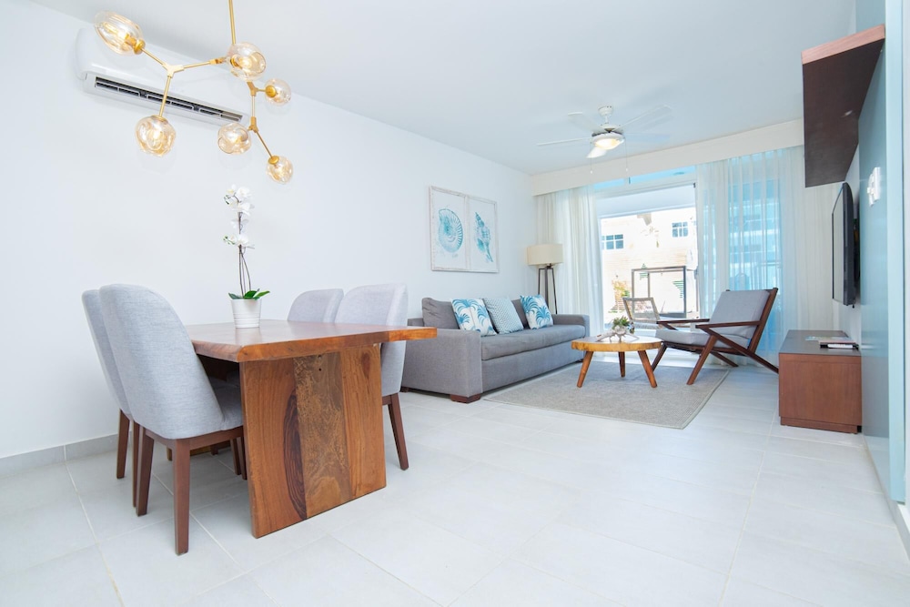 2 Bedroom Pool View Presidential Suites Cabarete