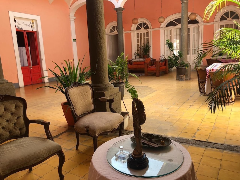 lounge