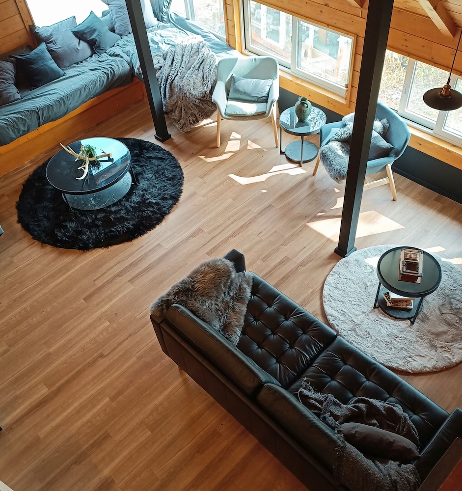 Hooting Owl Lodge