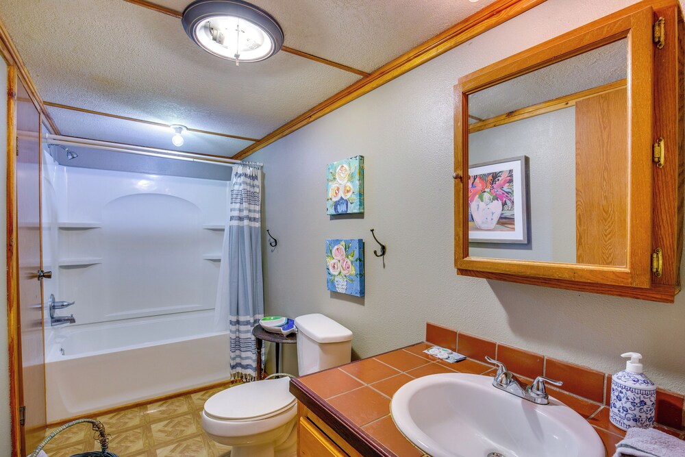 Lakefront Texas Gem w/ Indoor Pool & Water Access
