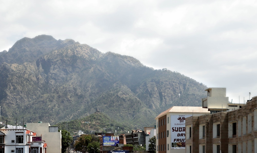 Treebo Bali Palace Vaishno Devi