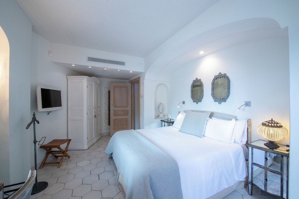 Villa In Positano With Luxury Spa & Amazing View